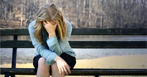 Σχιζοφρένεια- Τα συμπτώματα και σε ποια ηλικία ξεκινά