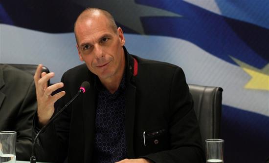 «Δώστε μας χώρο, χρόνο και ανάσες» – Η συνέντευξη Βαρουφάκη στην «Αγορά»