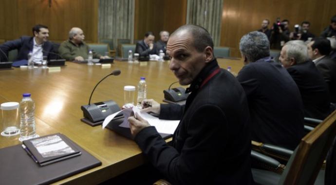 Σβήνουν και γράφουν με στόχο τη συμφωνία των θεσμών