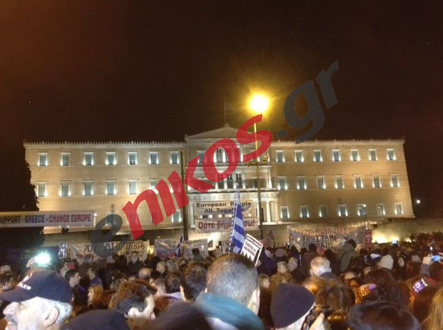 20.000 διαδηλωτές στο Σύνταγμα – ΦΩΤΟ
