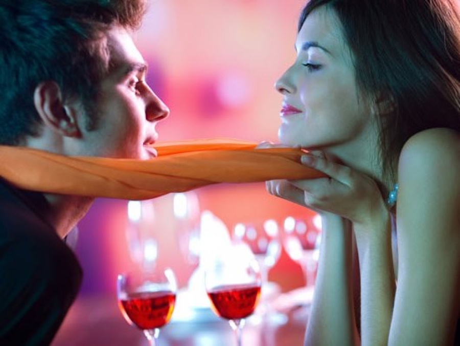 Γλώσσα σώματος – Σημάδια ότι μία γυναίκα σε θέλει