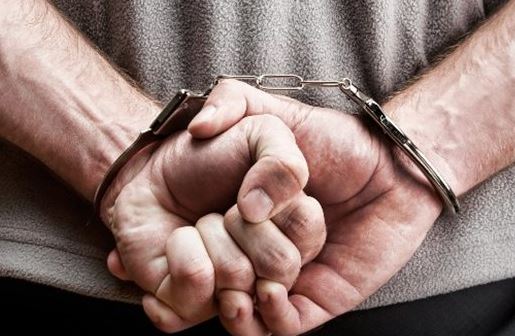 Υποπτέραρχος βρέθηκε με… 2 εκατ. ευρώ