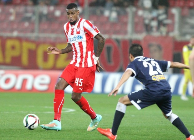 Στο +8 ο Ολυμπιακός – Νίκησε 2-1 τον Ατρόμητο