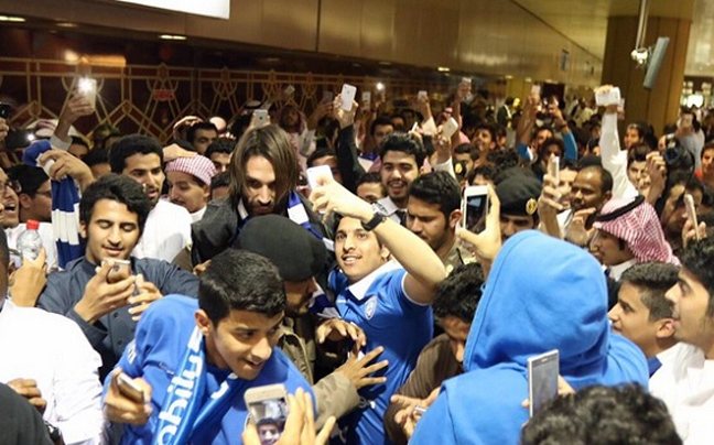 Παροξυσμός με τον Σαμαρά στο Ριάντ – ΒΙΝΤΕΟ