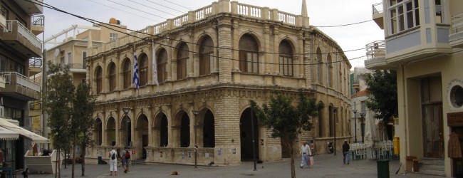 Διέρρηξαν το γραφείο του δημάρχου Ηρακλείου