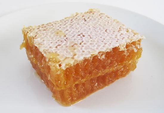 Ασθένειες που καταπολεμούνται από τα προϊόντα της μέλισσας