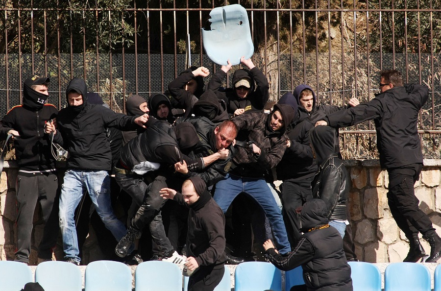 Νέα επεισόδια σε ποδοσφαιρικό αγώνα – ΦΩΤΟ