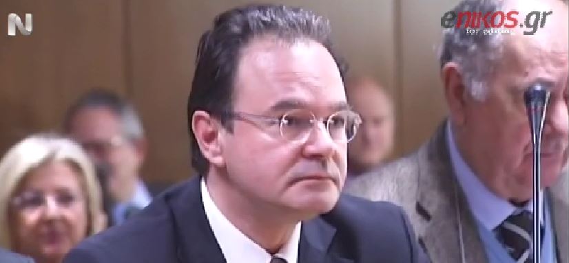 Οι πρώτες εικόνες από τη δίκη του Παπακωνσταντίνου – ΒΙΝΤΕΟ