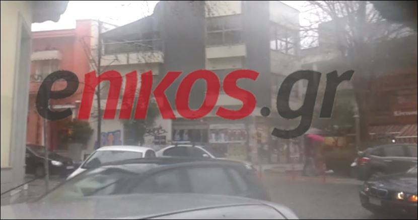 Μποτιλιάρισμα από τη βροχή στο Μαρούσι – ΒΙΝΤΕΟ