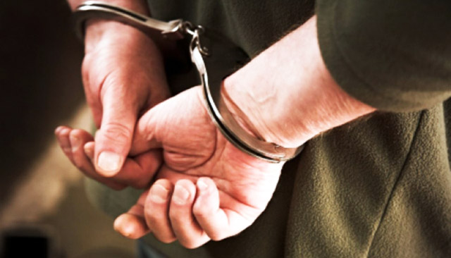 Συνελήφθη 56χρονος που απείλησε γιατρό με μαχαίρι