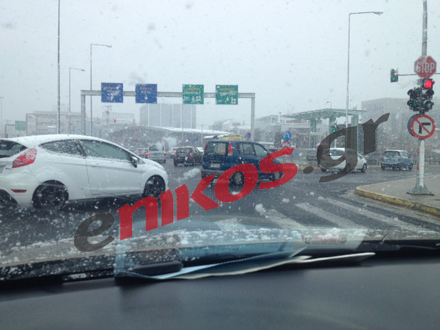 Χιονόπτωση στην Κηφισίας – ΦΩΤΟ αναγνώστη