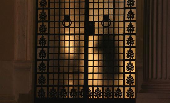 Κυβερνητικές πηγές: Δεν γίνεται αποδεκτή η παράταση του μνημονίου