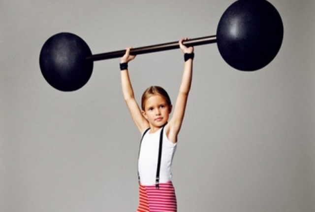 Πως να μεγαλώσεις παιδιά με δυνατή προσωπικότητα