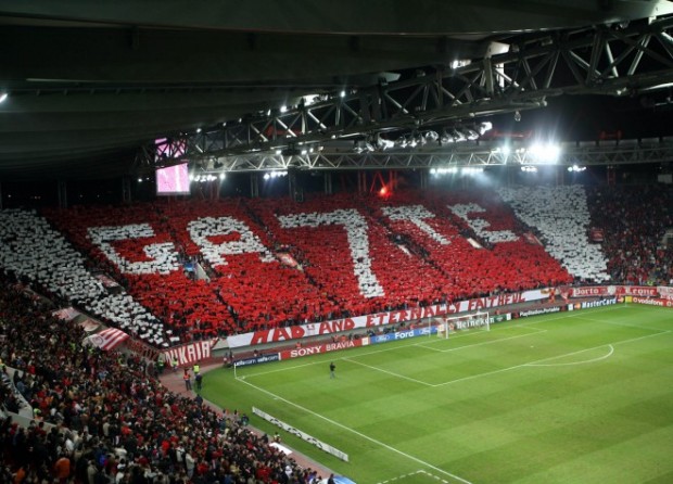 «Ντόπες» από τη Θύρα 7 στο Ρέντη