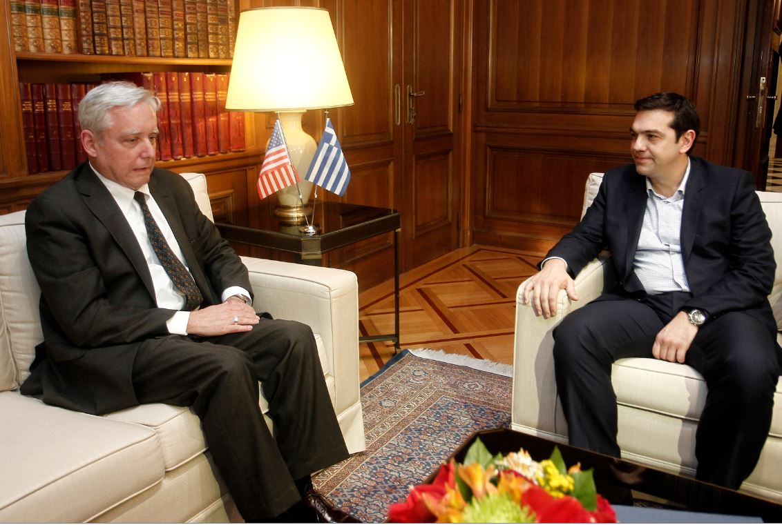 Τι συζήτησαν Αλέξης Τσίπρας και Ντέιβιντ Πιρς – ΦΩΤΟ