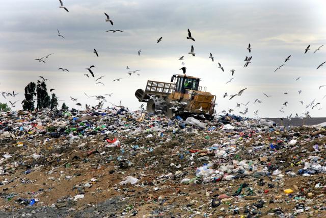Στον ΧΑΔΑ Λεβιδίου τα σκουπίδια της Τρίπολης