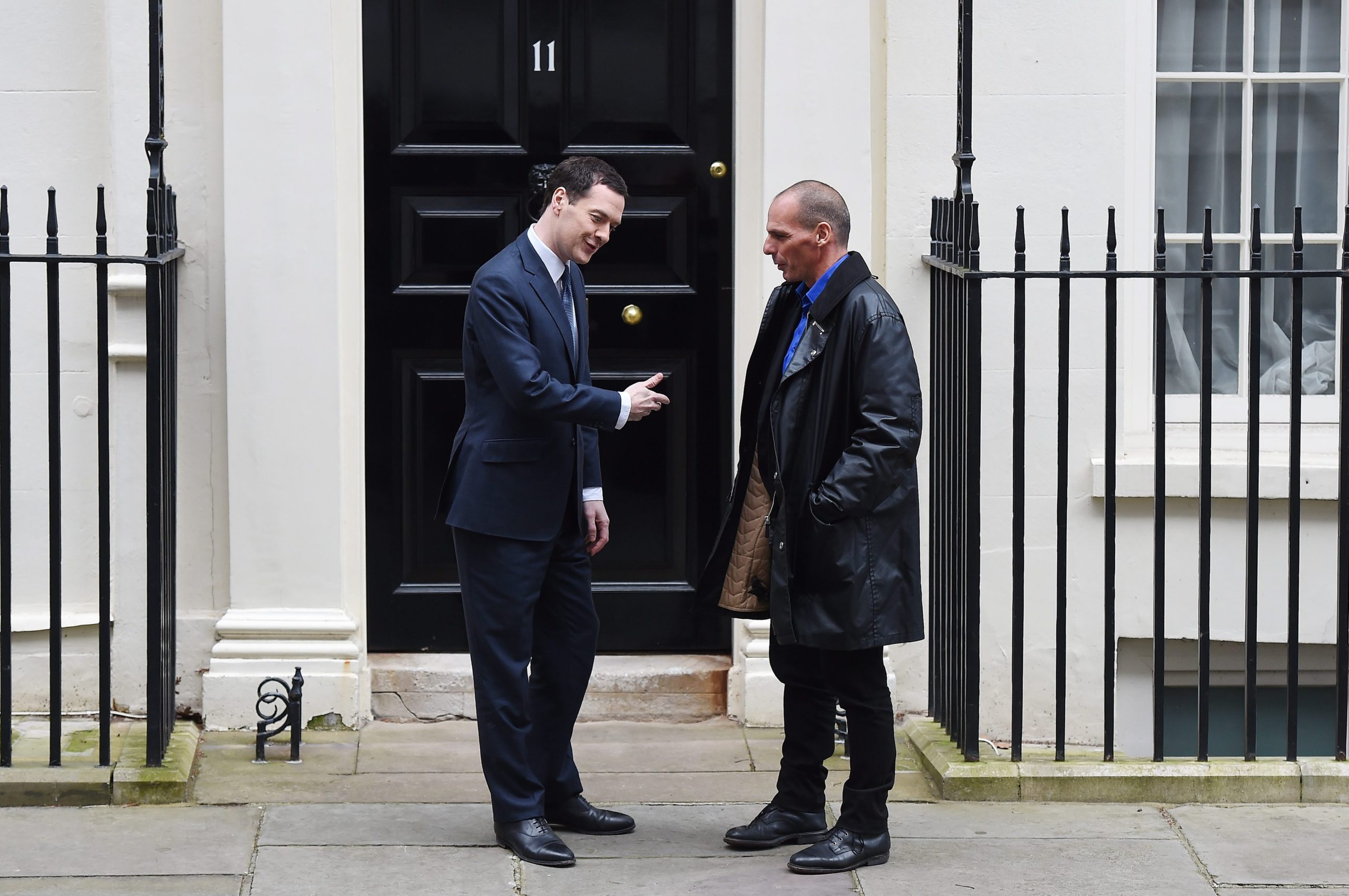 Η Συνάντηση Βαρουφάκη – Όσμπορν και τα σχόλια για το μπλε πουκάμισο – ΦΩΤΟ