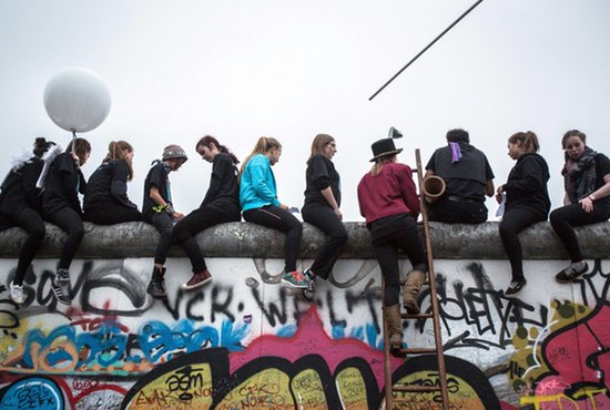 Δύσπιστοι 7 στους 10 Γερμανούς για τις μεταρρυθμίσεις στην Ελλάδα