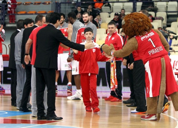 Σπύρος Καββαδάς: Το νέο αστέρι του Ολυμπιακού – ΒΙΝΤΕΟ