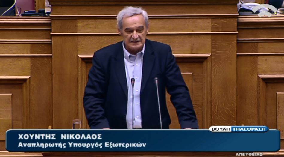 Χουντής: Δεν παίζουμε ούτε μπλοφάρουμε