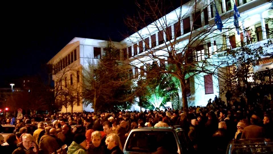 Η συγκέντρωση στα Ιωάννινα – ΦΩΤΟ – ΤΩΡΑ