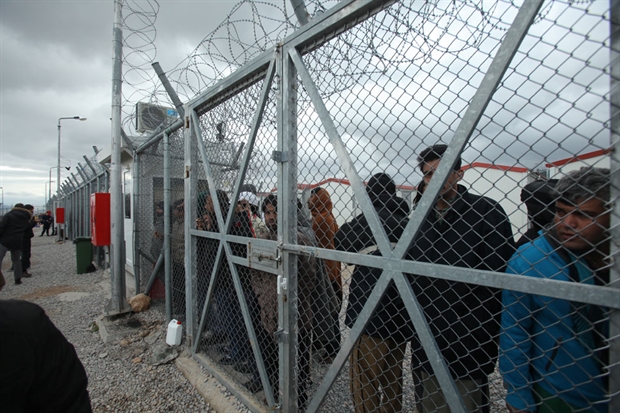Ελεύθεροι όσοι μετανάστες κρατούνται παράνομα