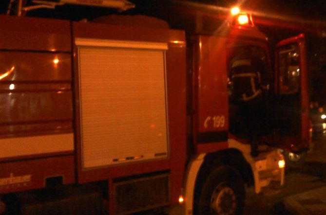 Υπό έλεγχο τέθηκε η πυρκαγιά στη Δραπετσώνα