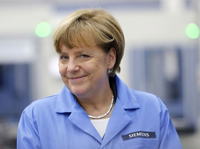 Η Μέρκελ με φόρμα της Siemens – ΦΩΤΟ