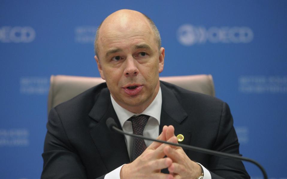 “Να μην χαλαρώσουν οι μεταρρυθμίσεις λόγω φθηνού πετρελαίου”