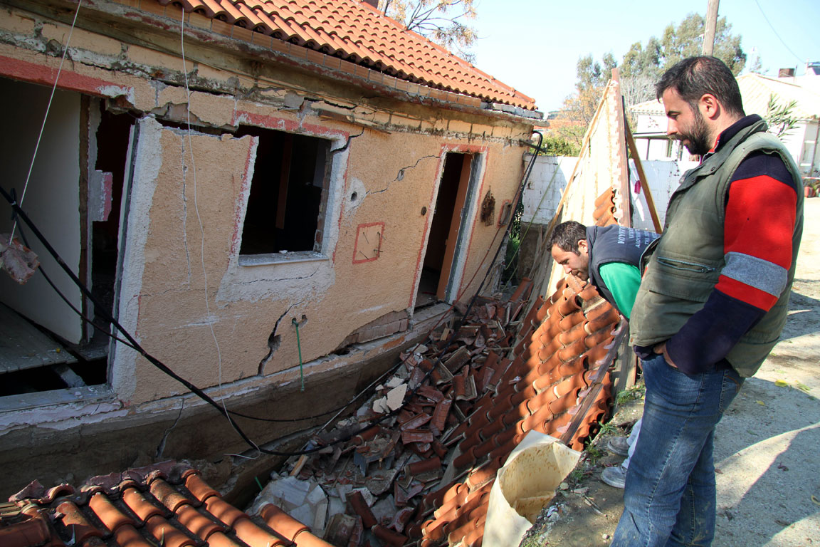 Το χωριό που”σέρνεται” στην πλαγιά – ΦΩΤΟ