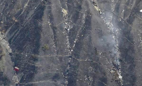 Αναπάντητα ερωτήματα για την απώλεια επικοινωνίας με τον πιλότο