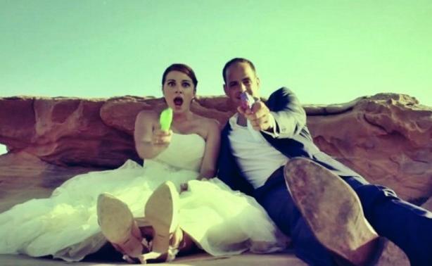 Θραύση κάνουν νεόνυμφοι από τη Λήμνο – ΒΙΝΤΕΟ