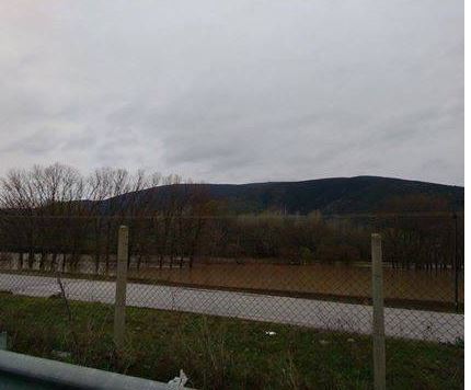 Πλημμύρισαν χιλιάδες στρέμματα στη Φαρκαδόνα – ΦΩΤΟ