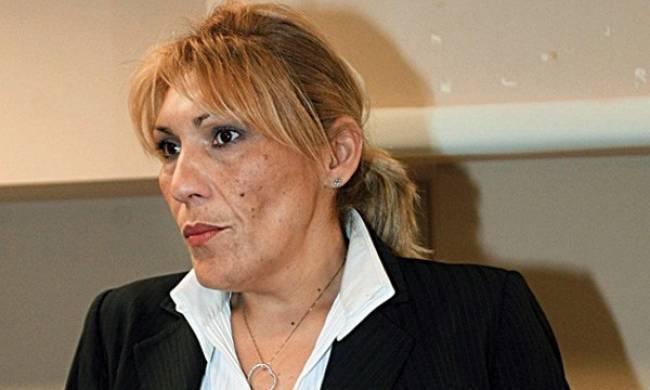 H Βερούλη για τον Γιακουμάκη: Σε πόνεσα σαν να ήσουν δικό μου παιδί