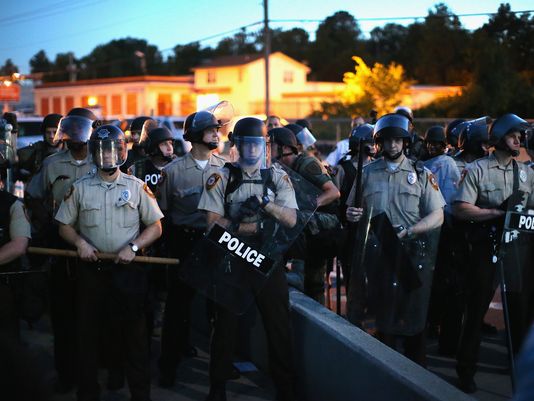 ΗΠΑ-Ένταση και πυροβολισμοί στο Φέργκιουσον