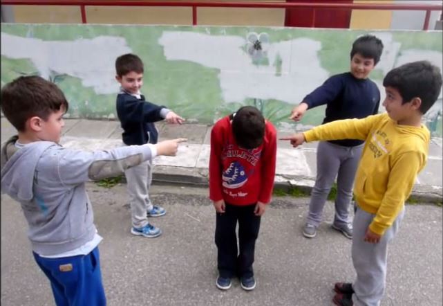 Το βίντεο των μαθητών του Δημοτικού για τον Γιακουμάκη