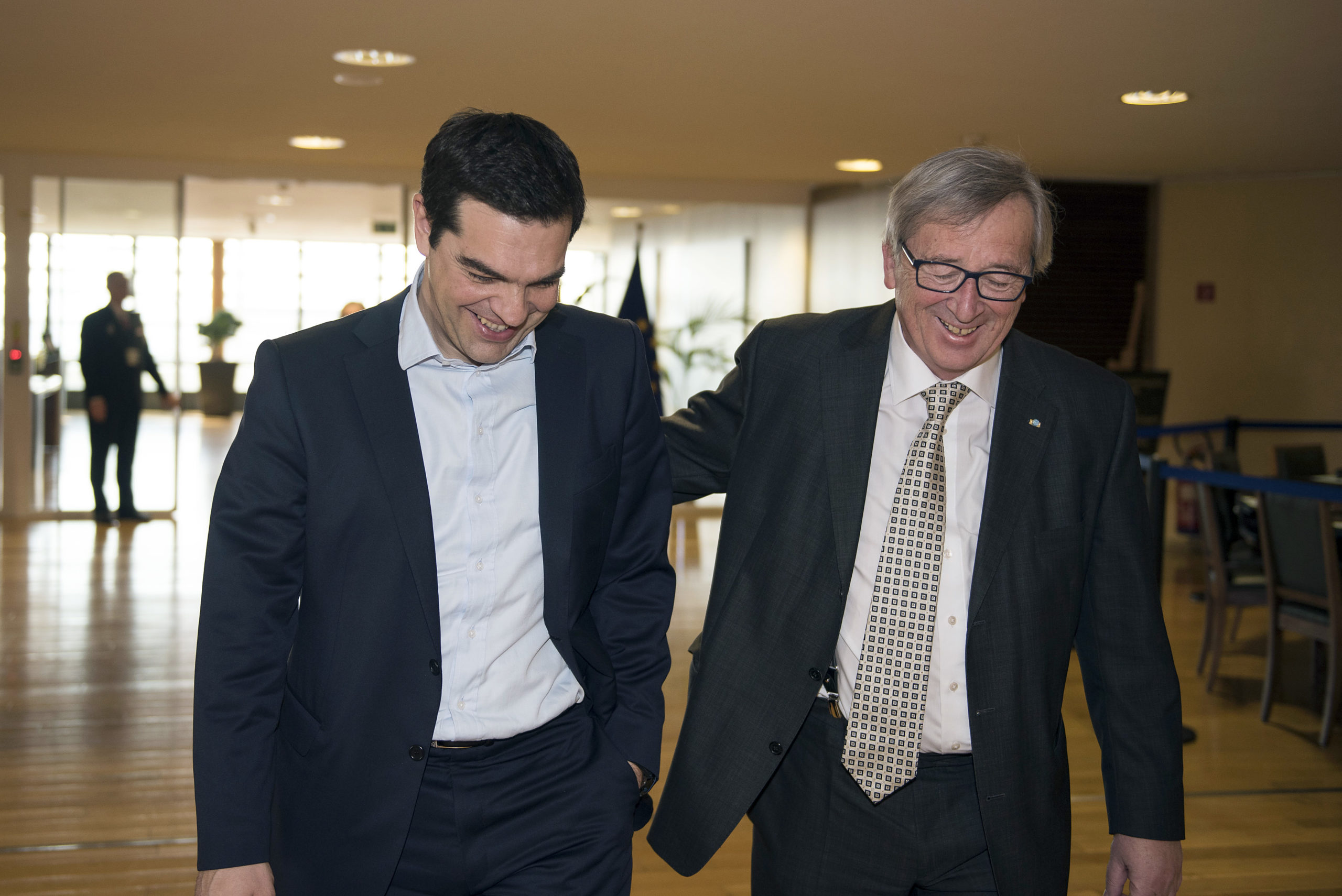 Κομισιόν: Τσίπρας – Γιούνκερ συμφώνησαν ότι απαιτείται άμεση πρόοδος