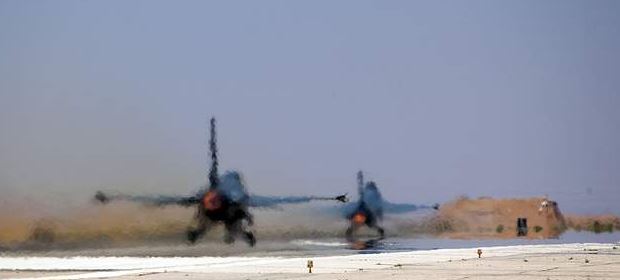 Βομβαρδισμός τζιχαντιστών με 30 νεκρούς