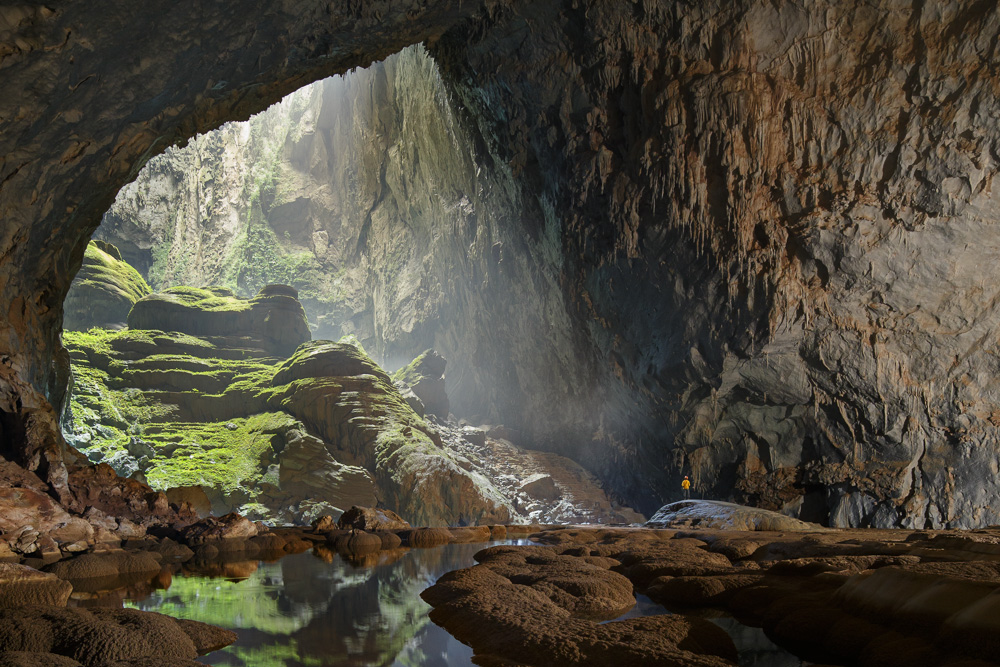 Αυτό είναι το μεγαλύτερο σπήλαιο του κόσμου – ΒΙΝΤΕΟ