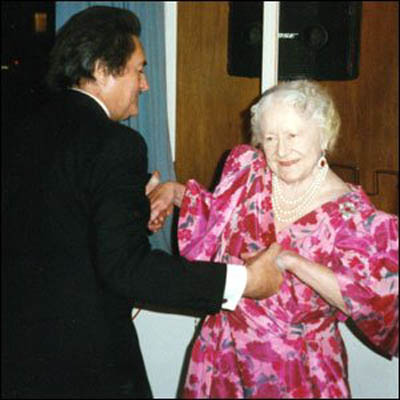 Βιογραφία φέρνει στο φως σκάνδαλο του Μπάκινγχαμ