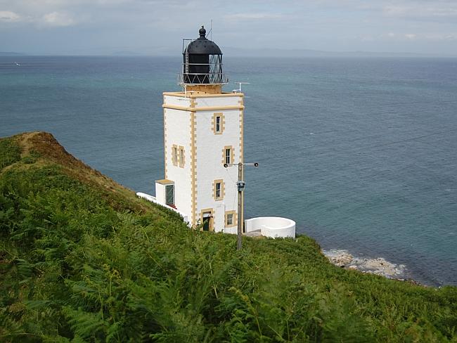 A lighthouse at Holy Isle. Picture: Secretlondon123