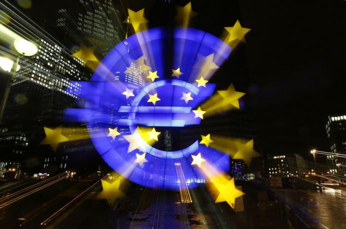 «Φρένο» από την ΕΚΤ στην έκδοση ομολόγων άνω των 15 δισ. ευρώ