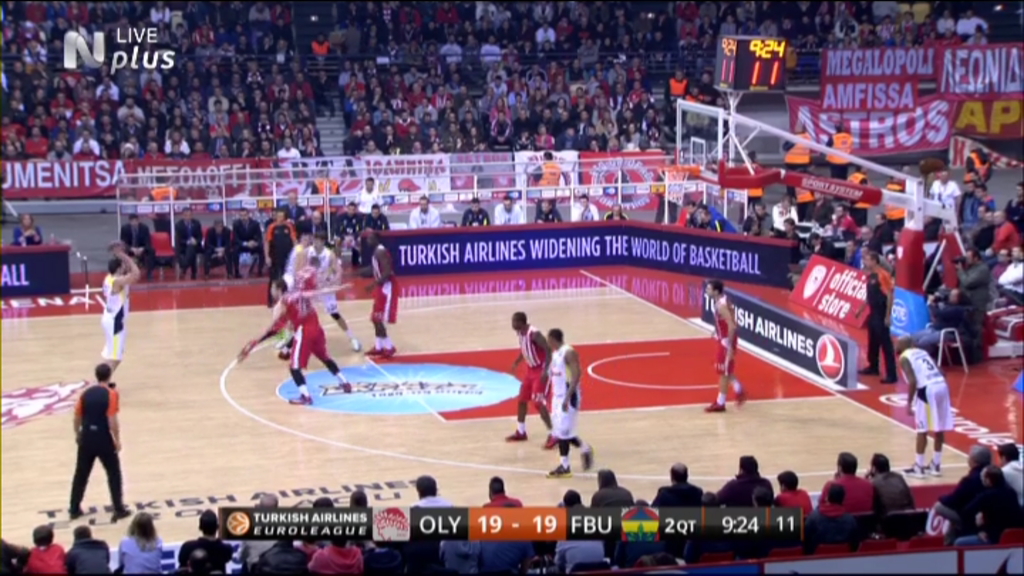 Ολυμπιακός – Φενέρ 50-55 (30′)