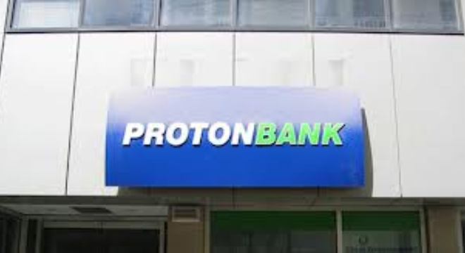 Ένταση στη δίκη για την υπόθεση της Proton Bank