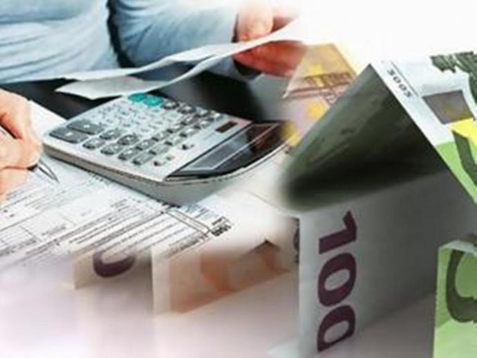 Φορολογικό «λίφτινγκ» με στόχο την προκαταβολή