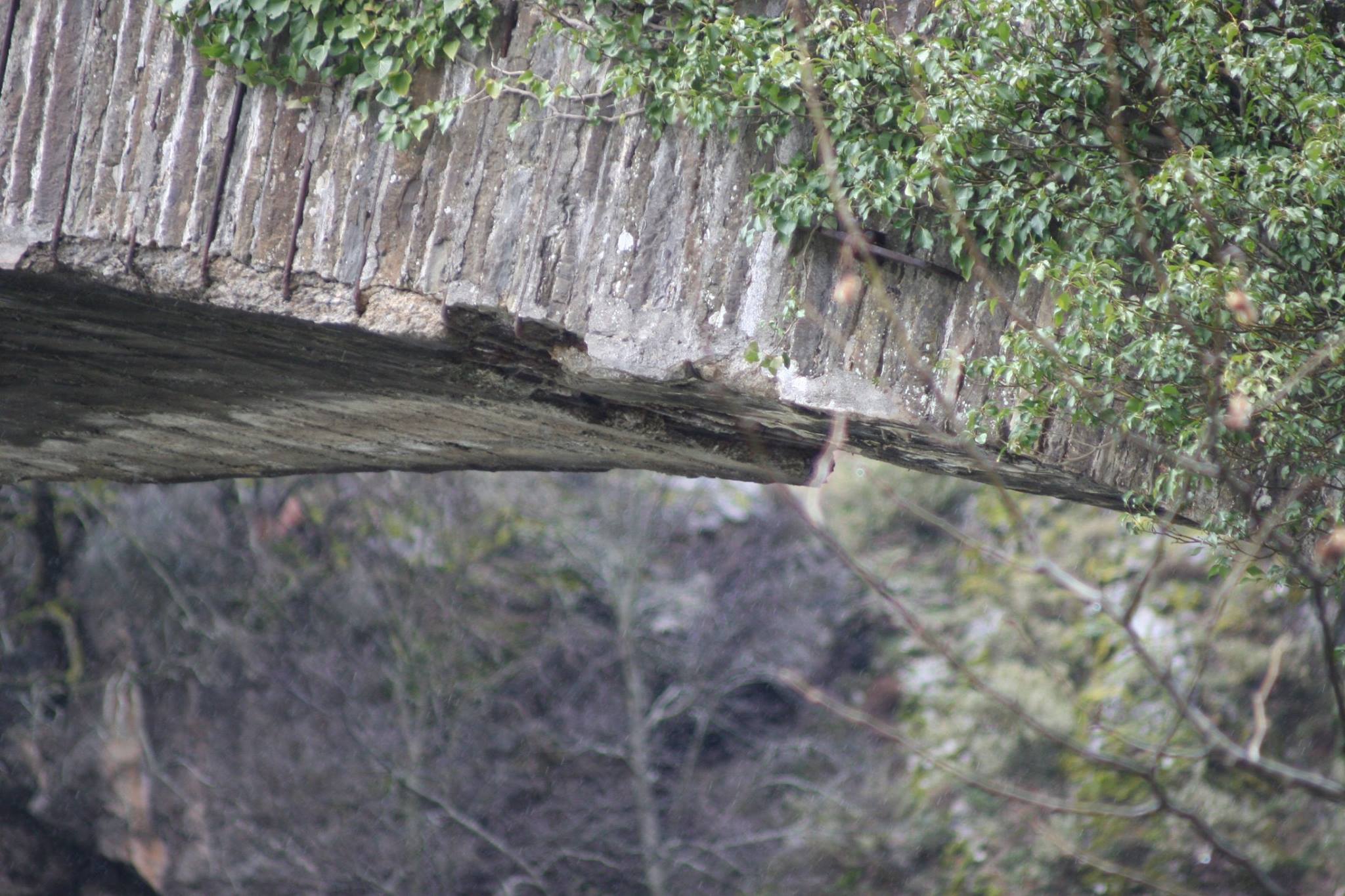 SOS για τη γέφυρα της Κόνιτσας – ΦΩΤΟ