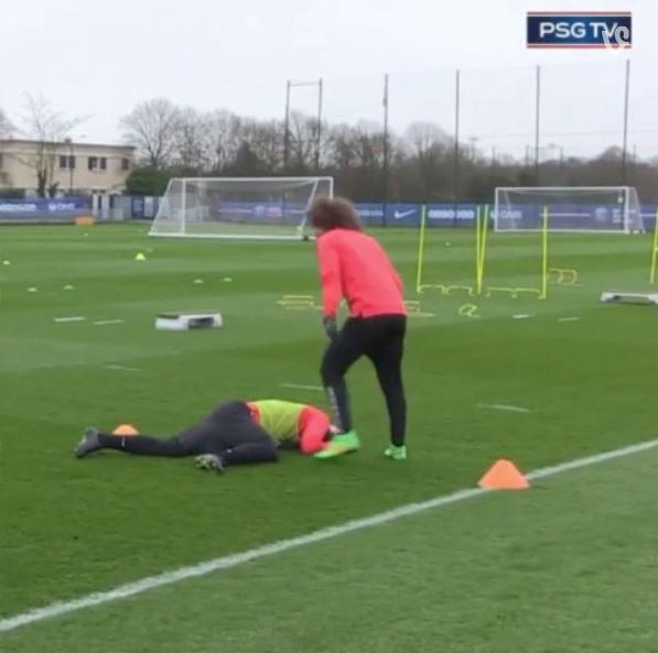 Ο Νταβίντ Λουίς “γκρέμισε” τον Ιμπραΐμοβιτς