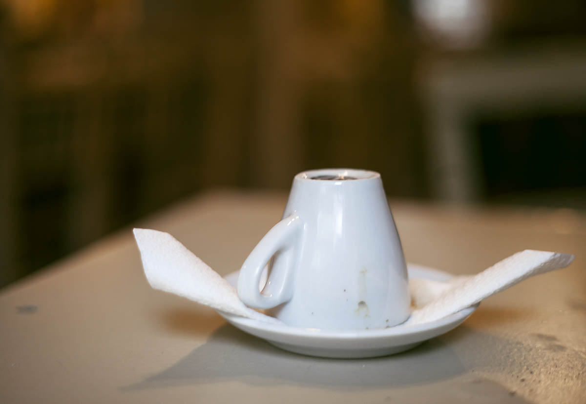 Ολοένα και περισσότεροι άνδρες στρέφονται στην καφεμαντεία