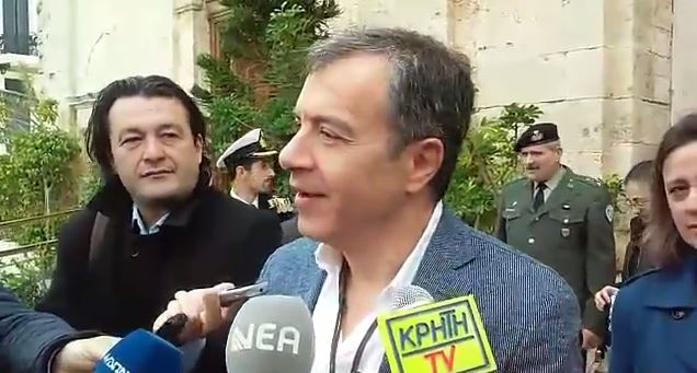 Θεοδωράκης: Ο τόπος χρειάζεται μια επανάσταση της λογικής – ΒΙΝΤΕΟ