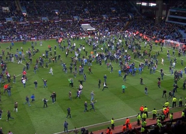 Εισβολή… στο “Βίλα Παρκ” – ΒΙΝΤΕΟ